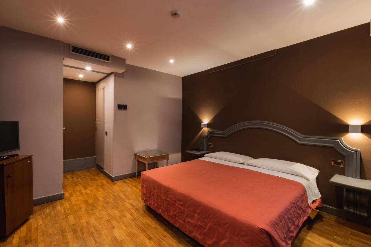 פירנצה Hotel Unicorno מראה חיצוני תמונה