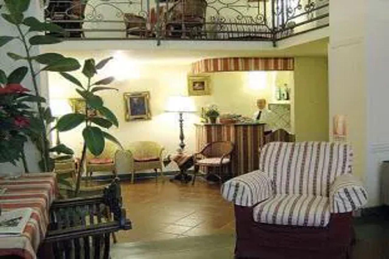 פירנצה Hotel Unicorno מראה חיצוני תמונה